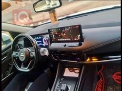 نيسان قاشقاي